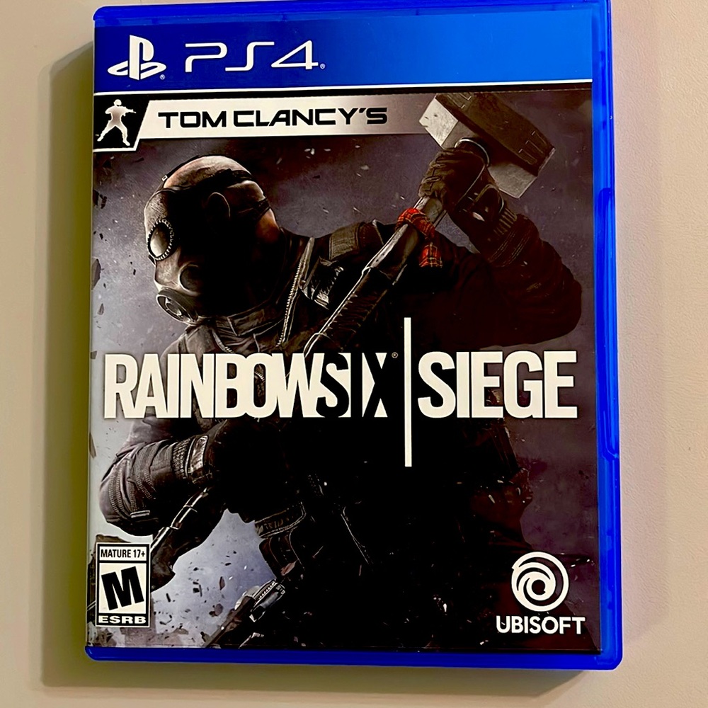 TOM CLANCY’S RAINBOW SIX SIEGE FOR PS4